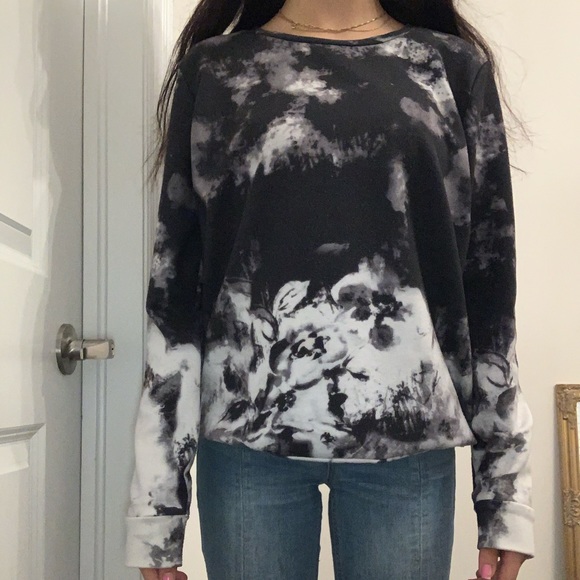 Splash Sweater - Picture 2 of 5